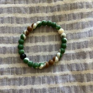 FREE BUNDLE ITEM Lokai camo bracelet